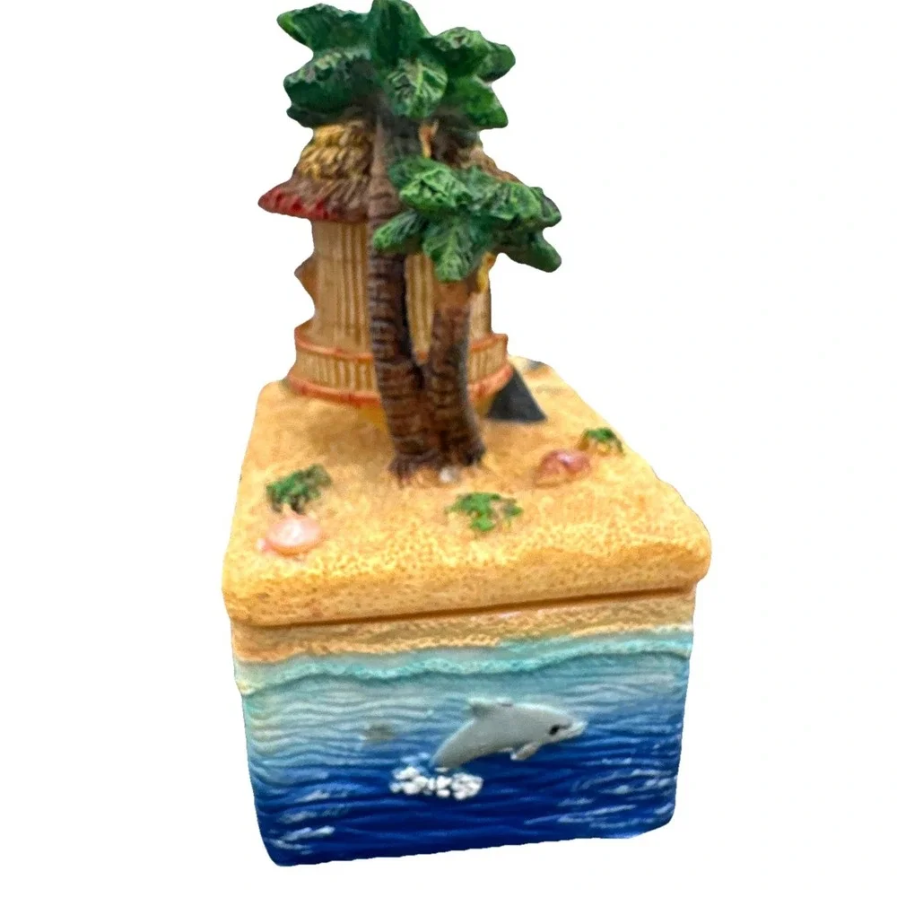 Camp Lejeune NC Souvenir‎ Jewelry Trinket Box Dolphin Beach Hut Palm Tree Decor
